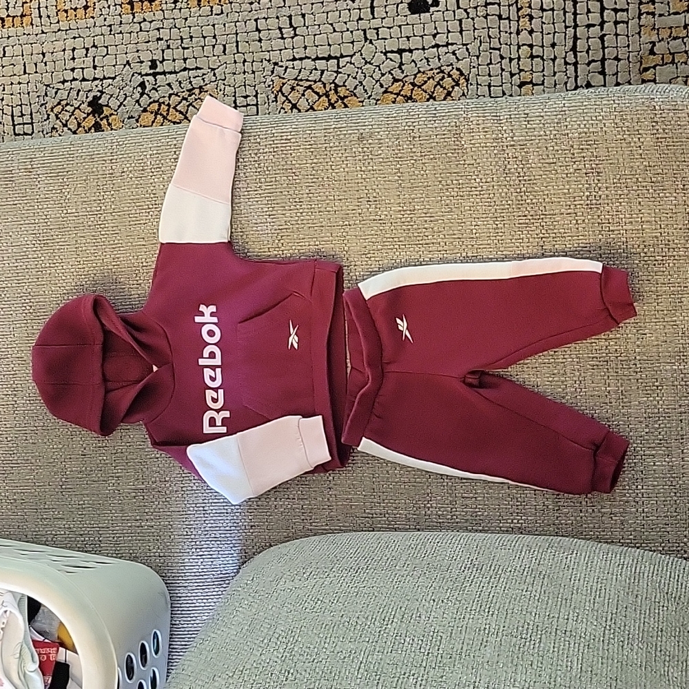 Baby Girls Reebok Sweats & Sweatshirt
